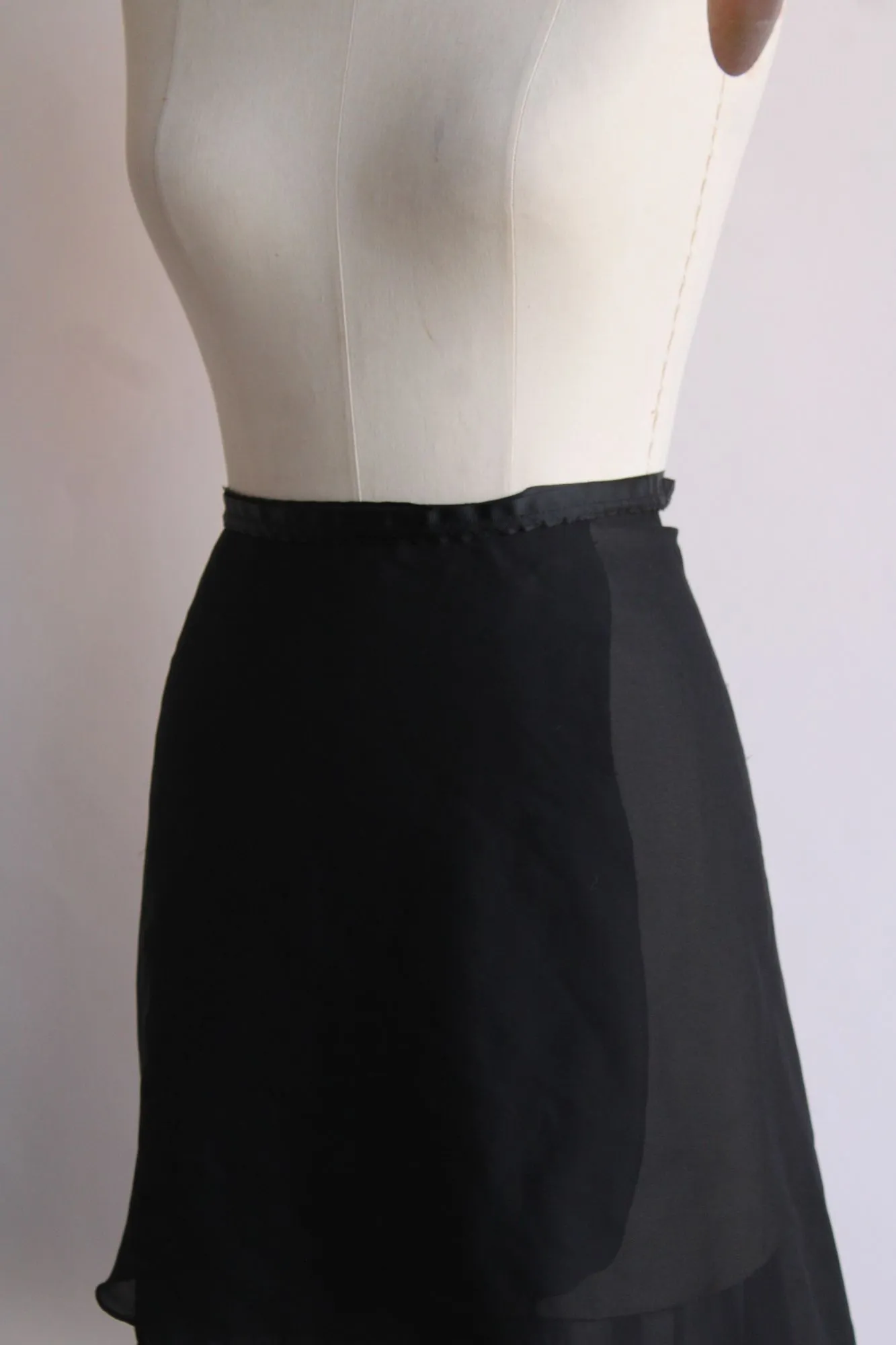 Capezio Womens Dance Wrap Skirt, Black Chiffon, Size M/L