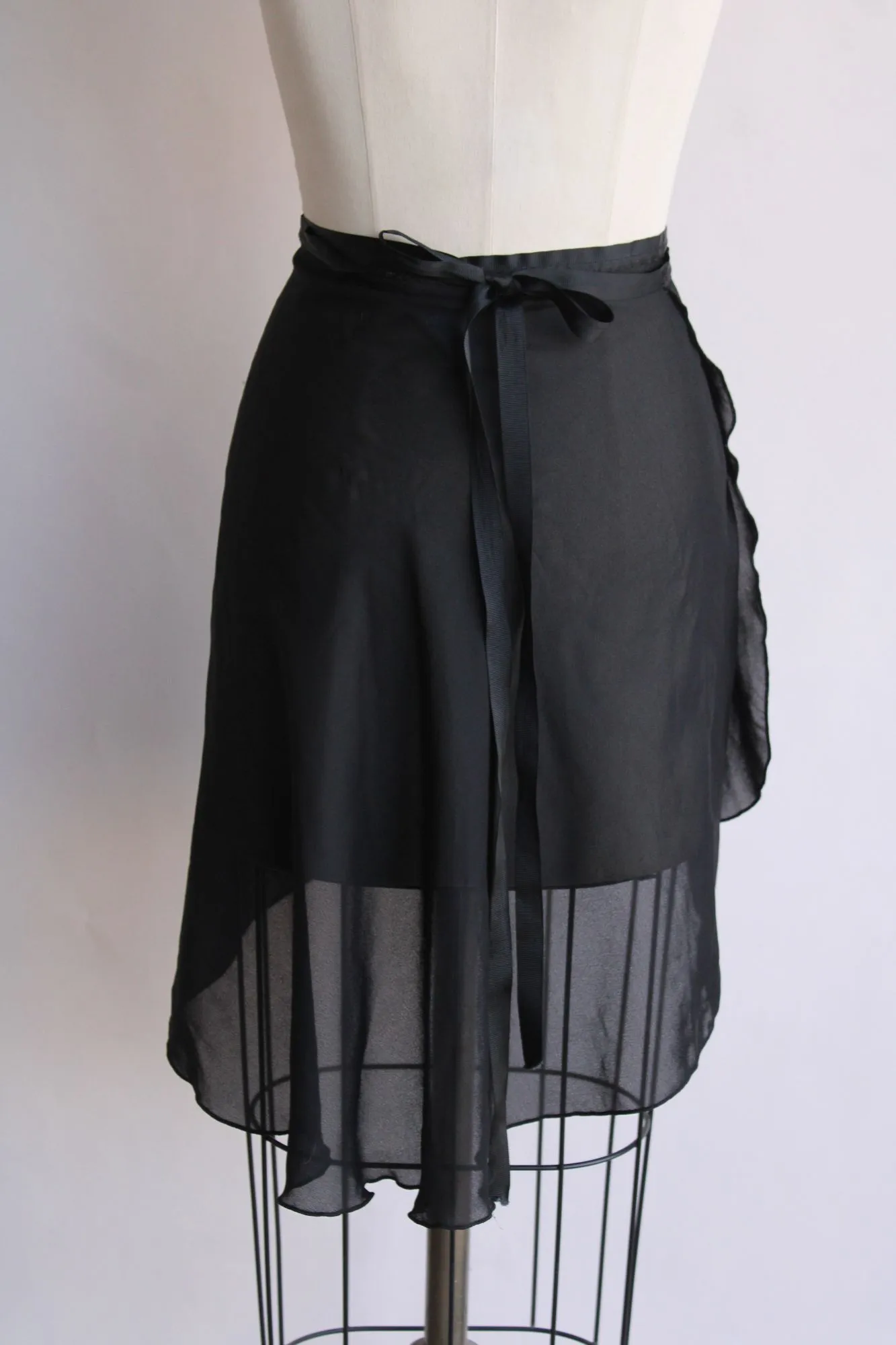 Capezio Womens Dance Wrap Skirt, Black Chiffon, Size M/L