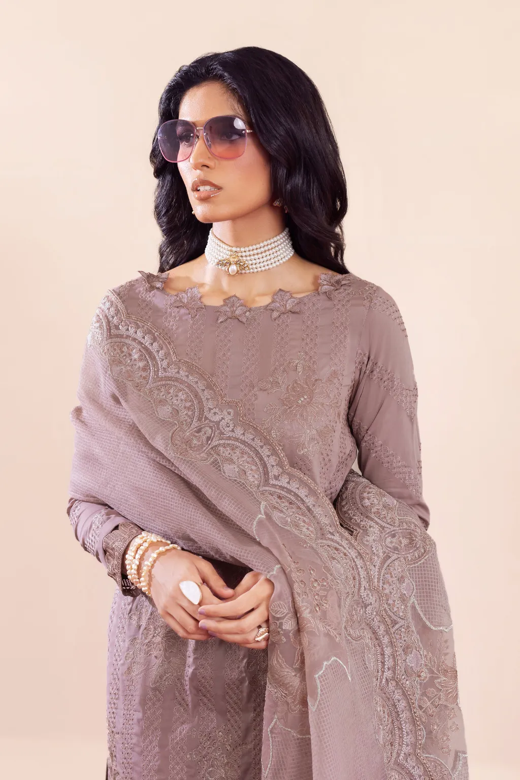 Iznik Aashiaan Festive Lawn Collection – AL-04 Raishaa