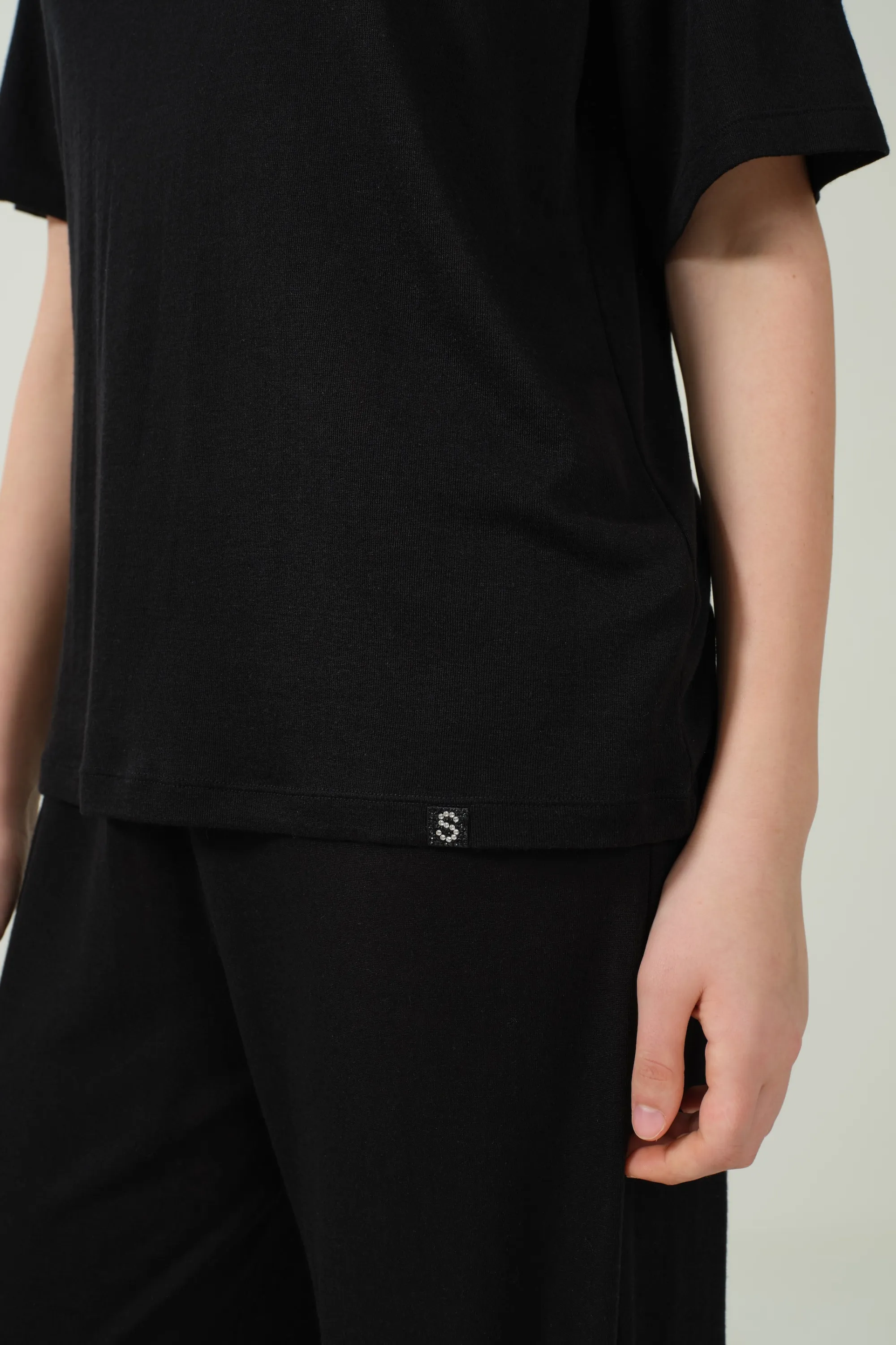 Knit Loose-Fit Short-Sleeve Top