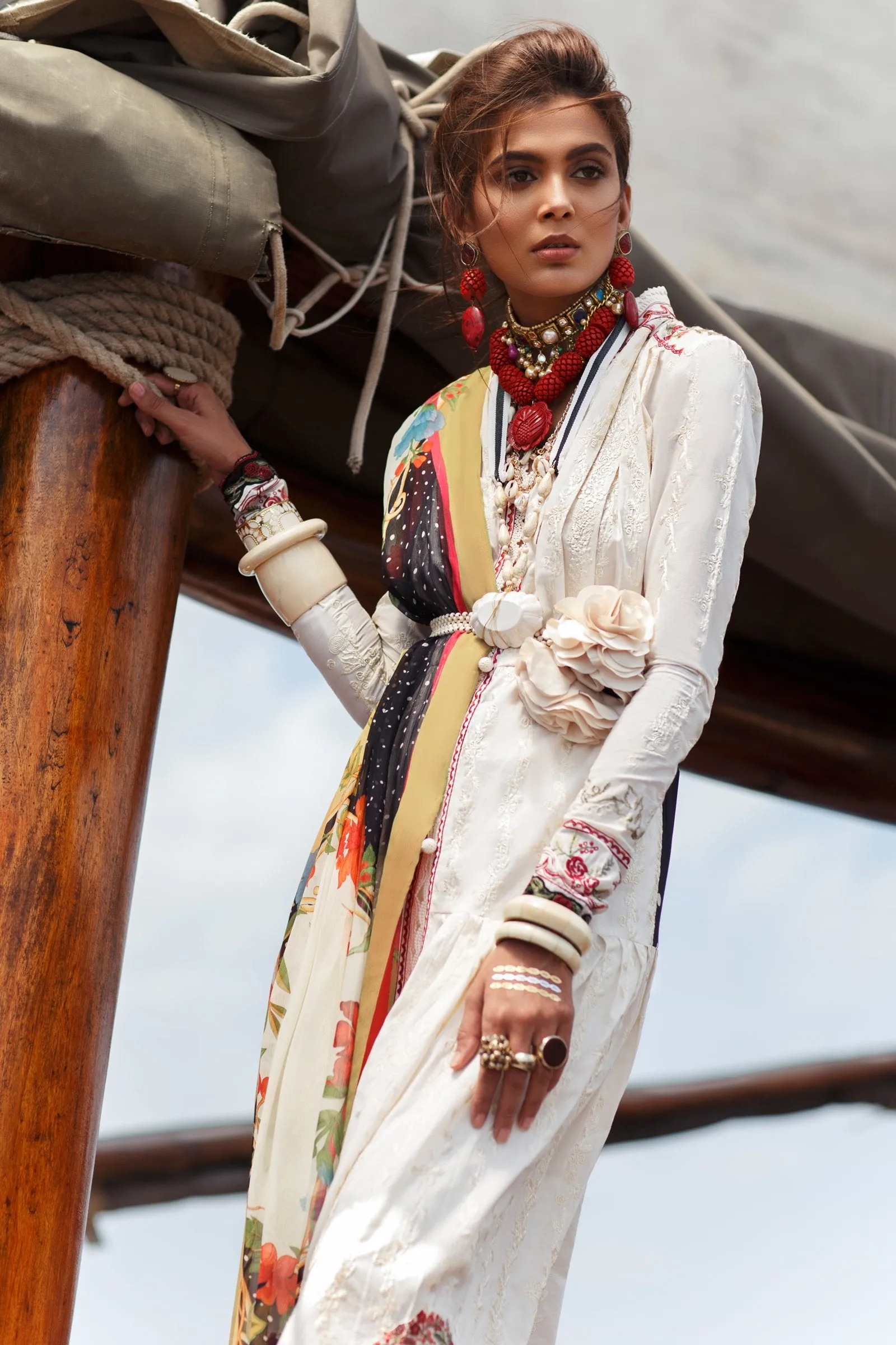 Élan Luxury Lawn Collection 2020 – EL-04 A (NALAH)