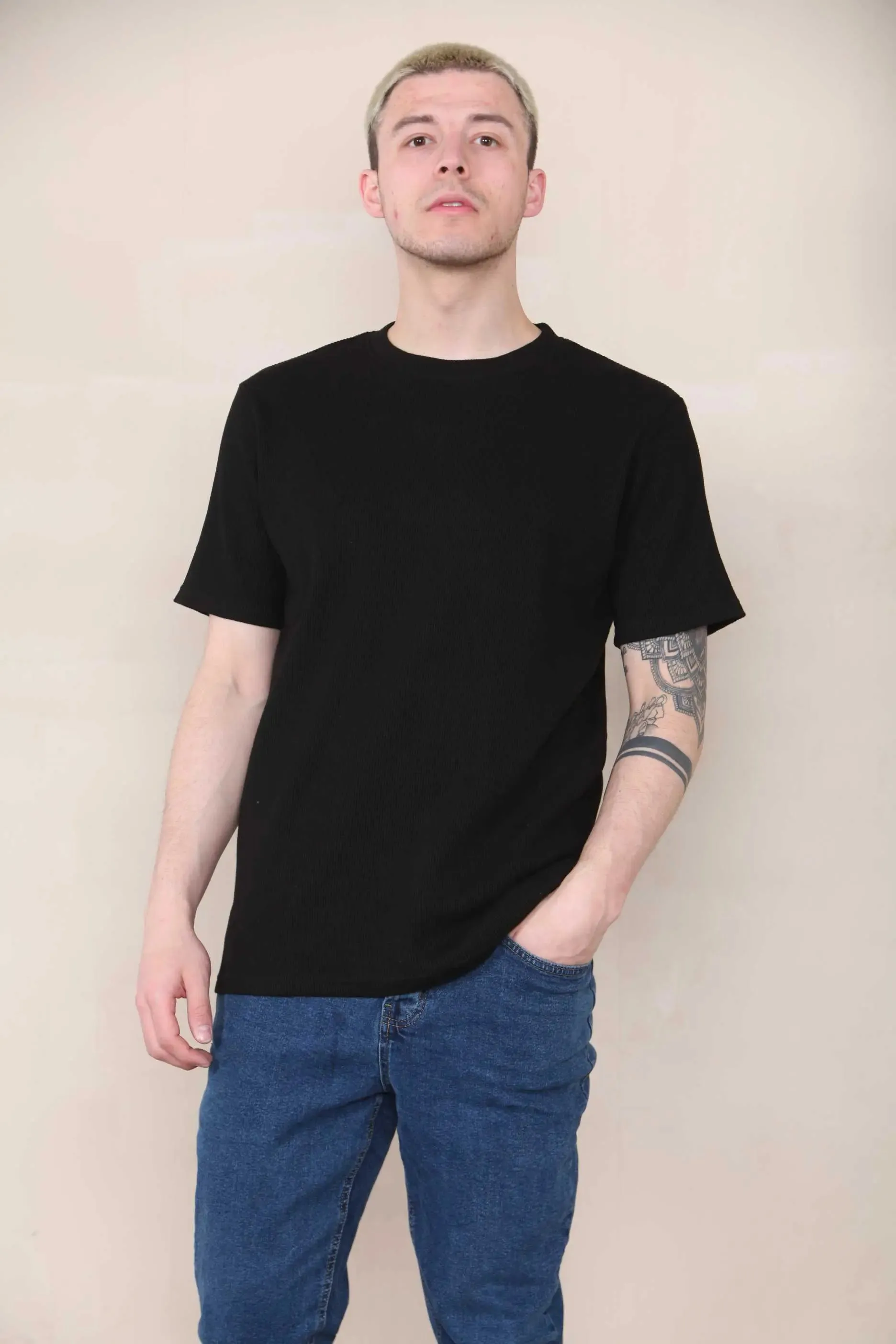 Man Slim Fit Crew Neck Waffle T-Shirt
