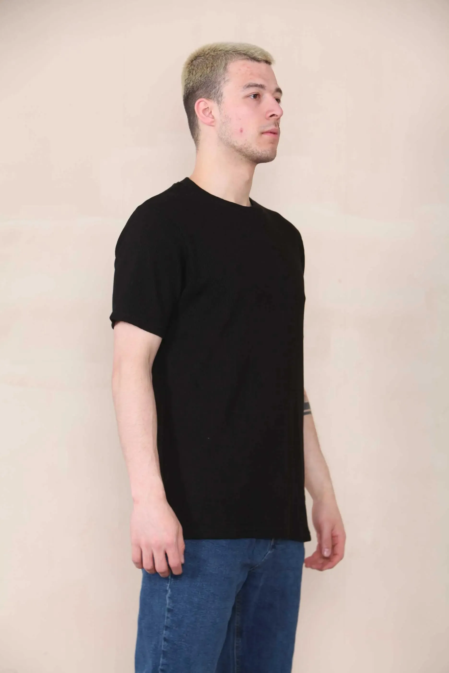 Man Slim Fit Crew Neck Waffle T-Shirt