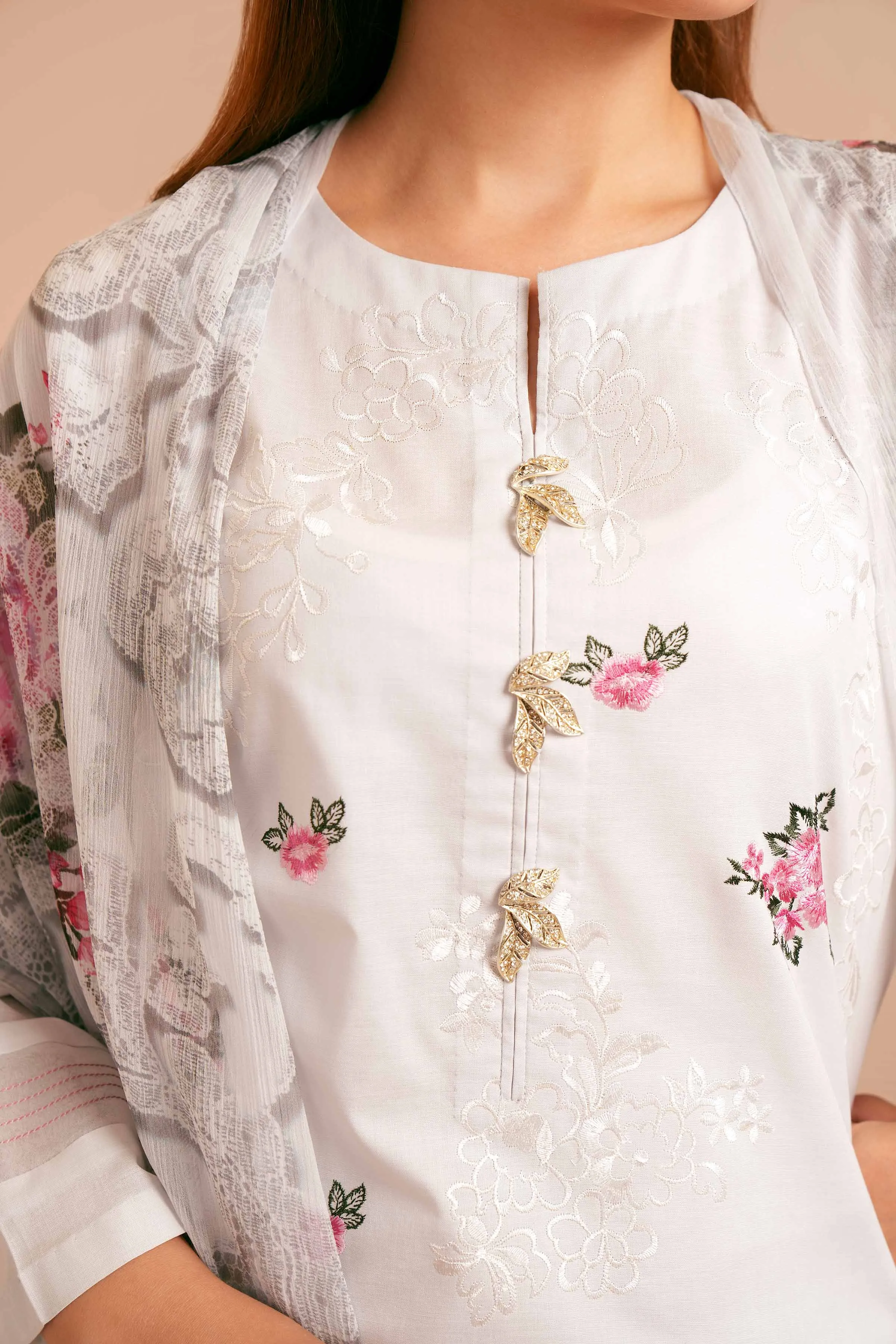 Nishat Linen Spring/Summer Lawn – 3 Piece - Embroidered Suit - 42401688